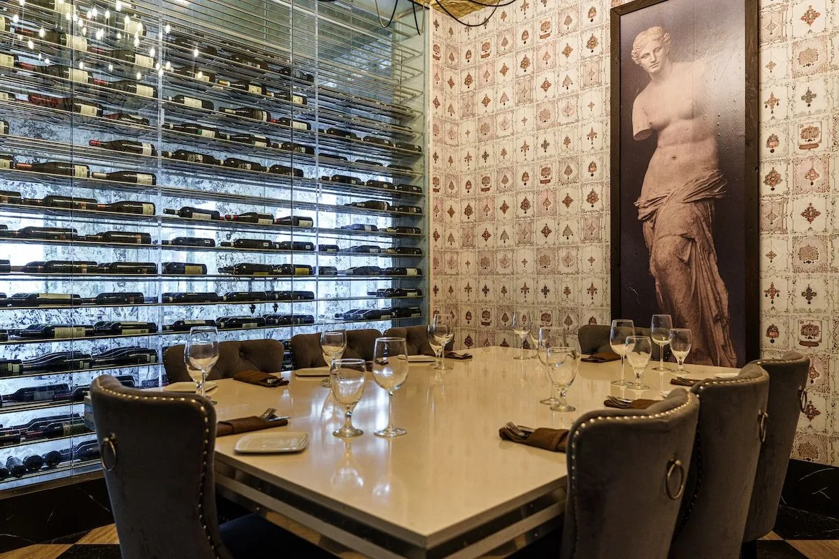 Best Italian Restaurant Near Petco Park: Game Night Dining in the Gaslamp